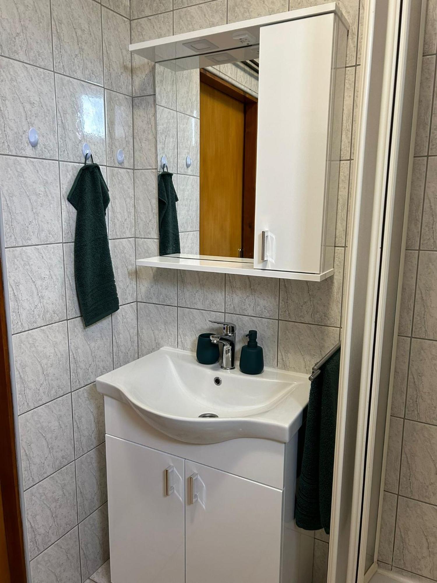 Domus Nostra Apartment Lovinac  Ngoại thất bức ảnh